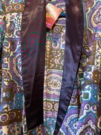 Image 2 of 1950s Silk Medallion Patterned Robe