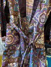 Image 3 of 1950s Silk Medallion Patterned Robe