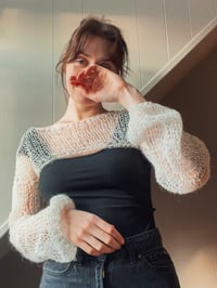 Image 1 of KNITTING PATTERN - Meshy shrug