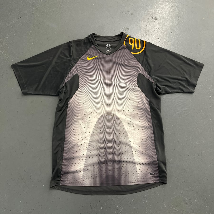 Image of Nike Total 90 T-shirt, size large