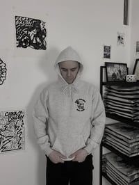 Image 3 of SKULL HOODIE GRAU