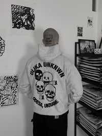 Image 2 of SKULL HOODIE GRAU