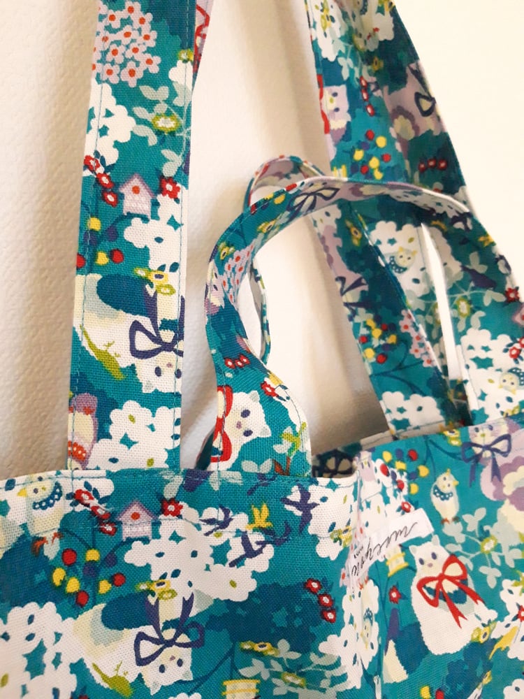 Image of Grand sac Chats fond bleu
