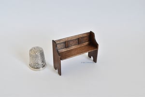Image of Pew 24th scale