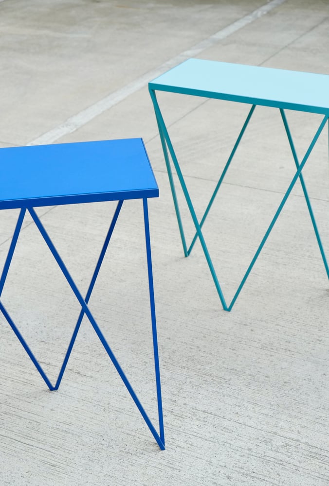 Image of Giraffe console table with natural linoleum top