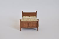 Image 2 of Double Bed with Floral Bedding 48th Scale