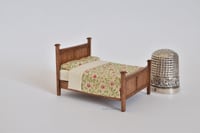 Image 4 of Double Bed with Floral Bedding 48th Scale