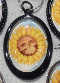 Image 4 of Botaniskull Pendant