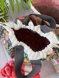 Image 3 of Grand sac à projets taille L: Tigre au jardin