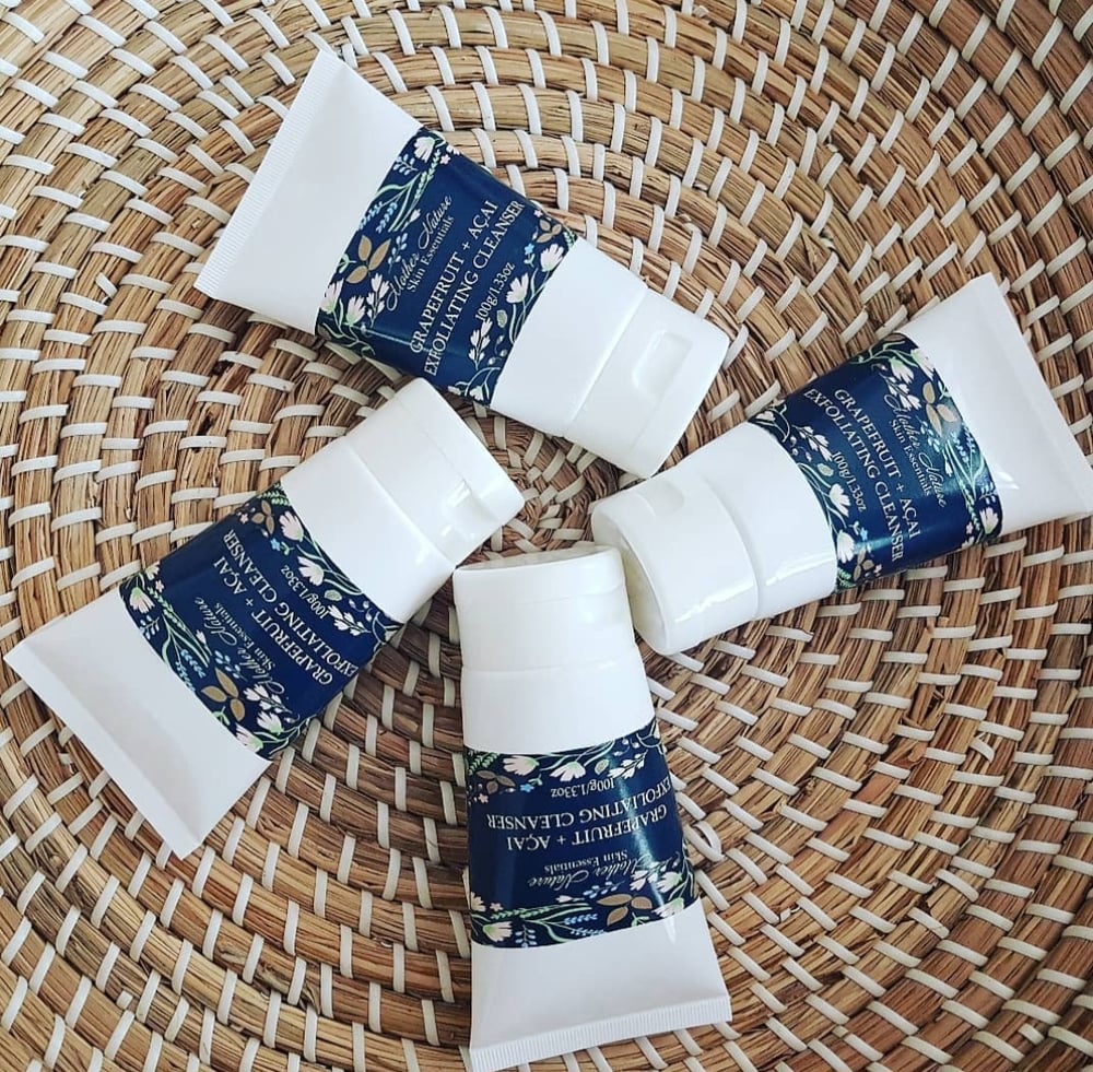 Image of  Grapefruit, Jojoba & ACAI Berry Exfoliating Face Cleanser | Natural Face Scrub 