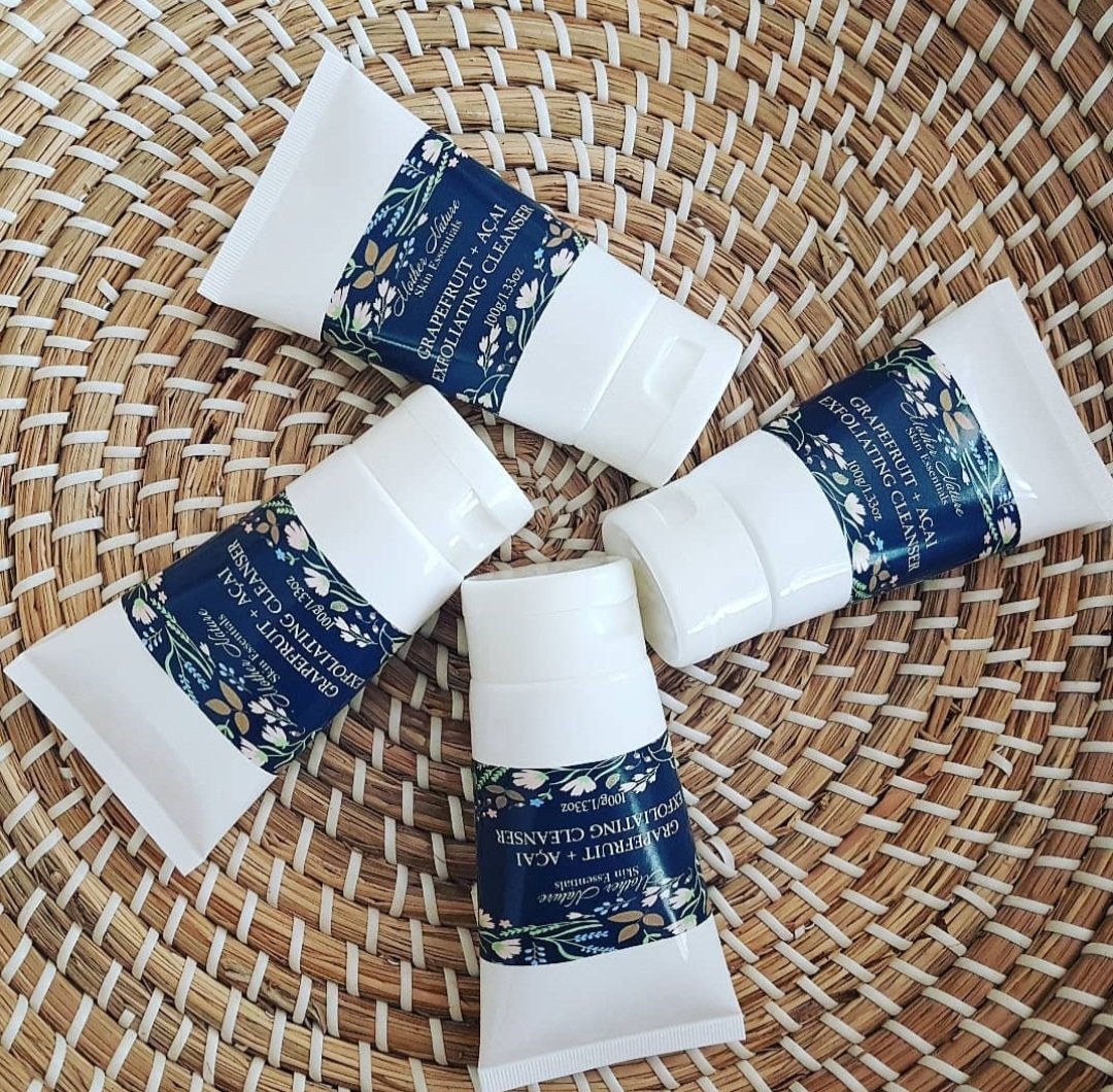 Image of  Grapefruit, Jojoba & ACAI Berry Exfoliating Face Cleanser | Natural Face Scrub 