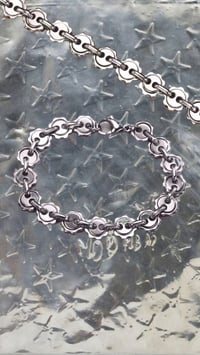 Daisy Chain Bracelet