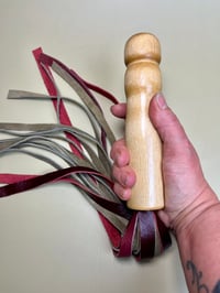 Image 3 of Stingy burgundy & gray flogger