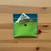 Image 9 of Bolso y monedero amarillo