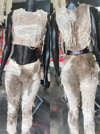 CREAM TWO PIECE 
