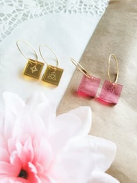 Image 5 of Floral Dusters