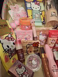 Image 4 of Hello Kitty Bling Makeup Case Bundle _