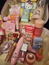 Image 5 of Hello Kitty Bling Makeup Case Bundle _