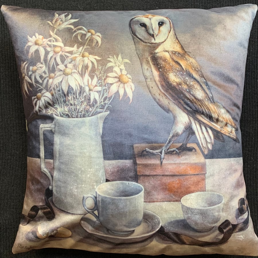 Image of Velvet The Owl Cushion