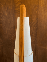 Image 5 of Lampadaire vintage en bois massif