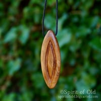 Image 2 of Simple Blackthorn Pendant (PE1905)