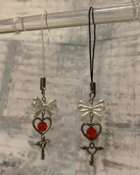 Image 1 of Vampirina String Charm
