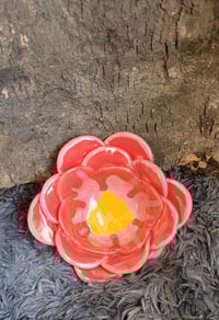 Image 3 of Flowing Flower Bowl
