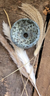 Image 2 of Grey Speckled Pot