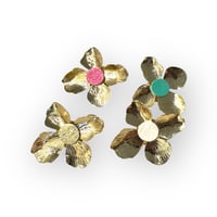 Image 2 of Pin's Adelie