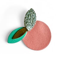 Image 1 of Broche Pêche 