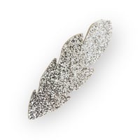Image 1 of Broche plume paillettes