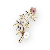 Image 1 of Broche Betty
