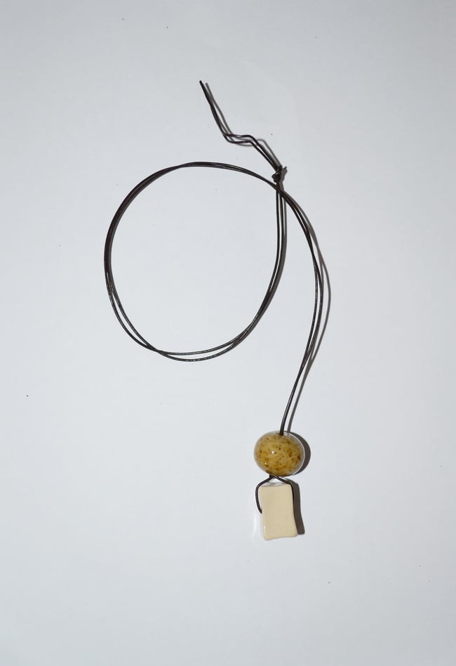 sculptural necklace 004