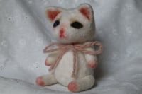 Image 3 of Odd-eyed Cat Doll
