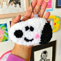 Sn00py Tufted Bag Charm
