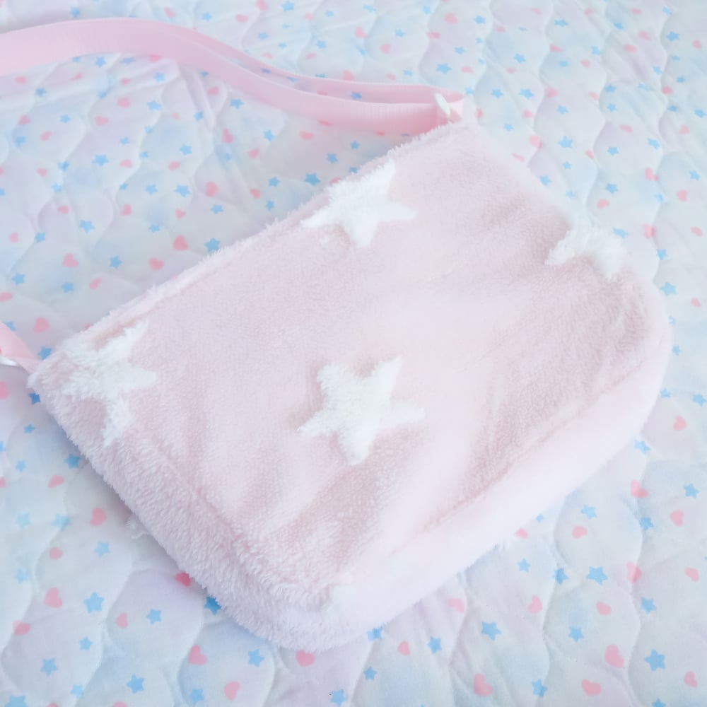 Flap Bag: 01