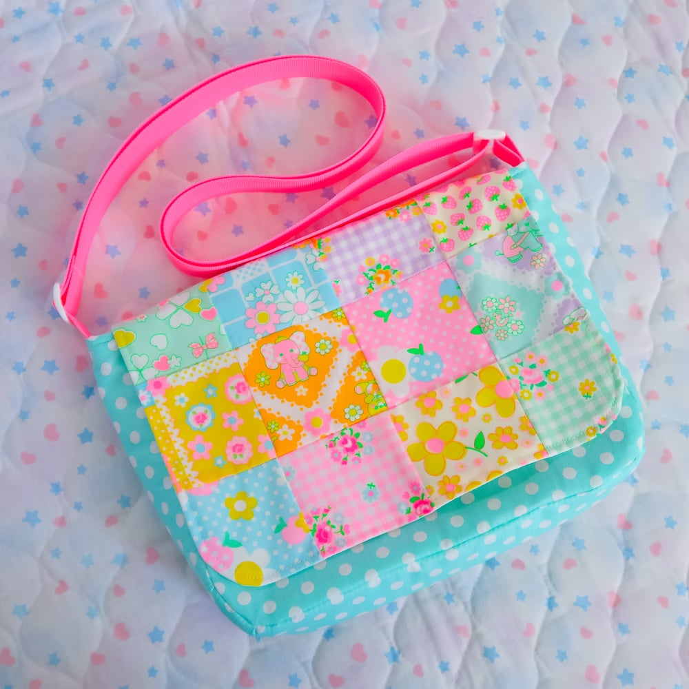Flap Bag: 02