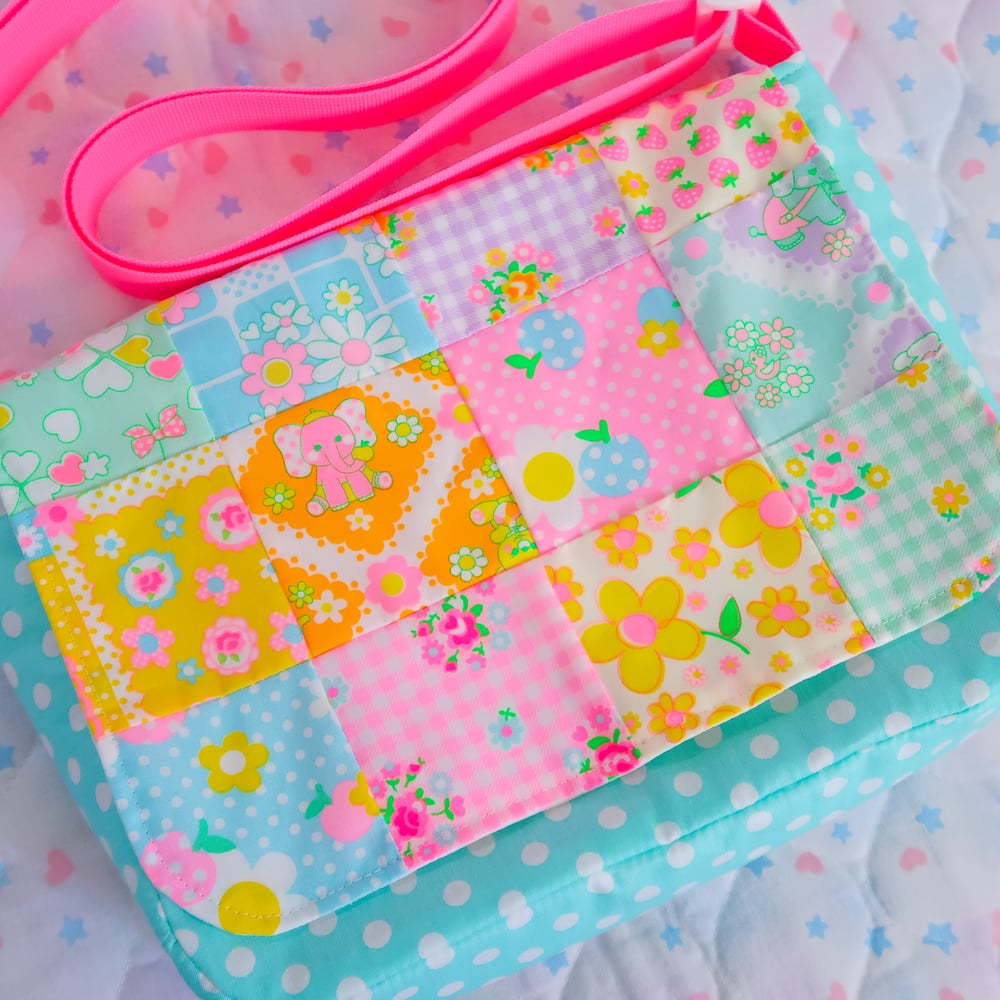 Flap Bag: 02