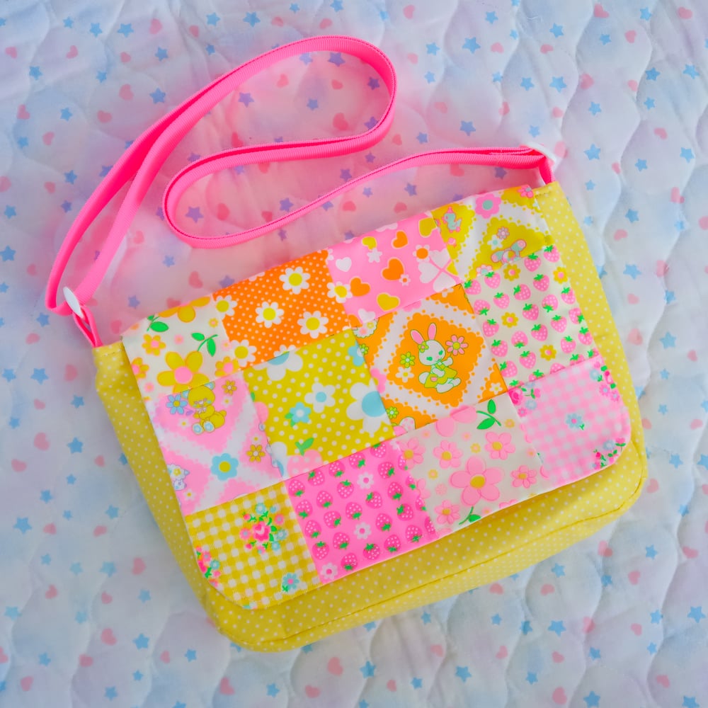 Flap Bag: 04