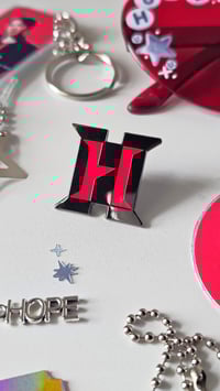 Image 3 of HOPE ON THE STAGE PIN