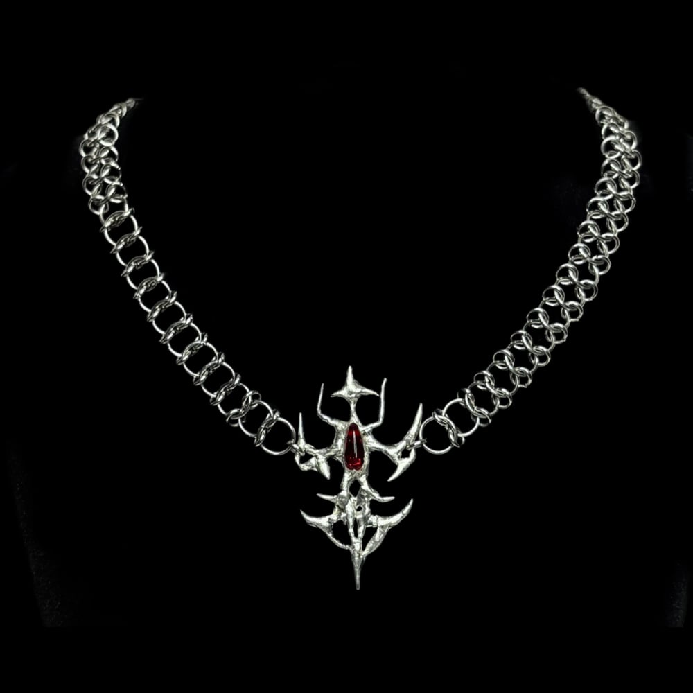 Image of 'Thorn Necklace'