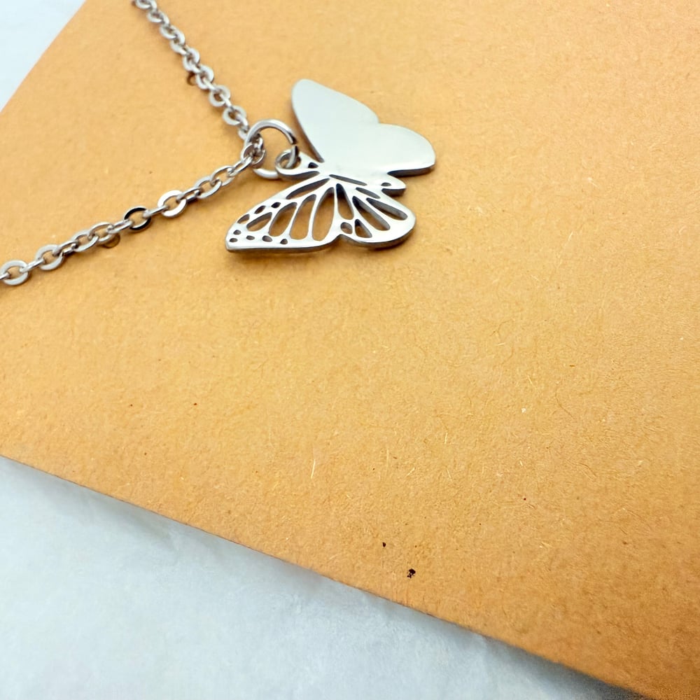 Image of Butterfly Pendant Necklace for Women – Dainty Jewelry Gift, Symbol of Transformation and Hope.
