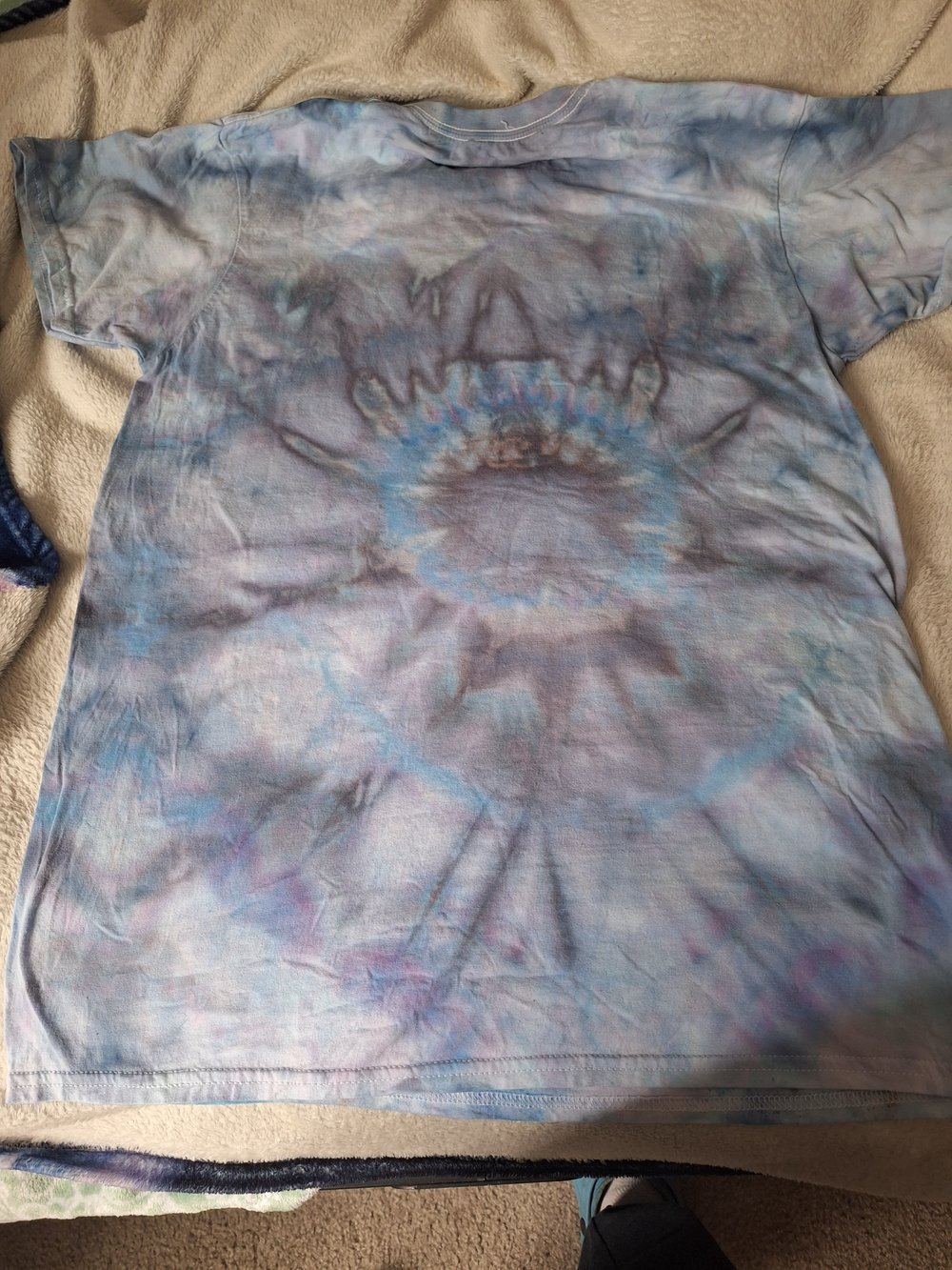 Image of Men's medium tye dye shirt
