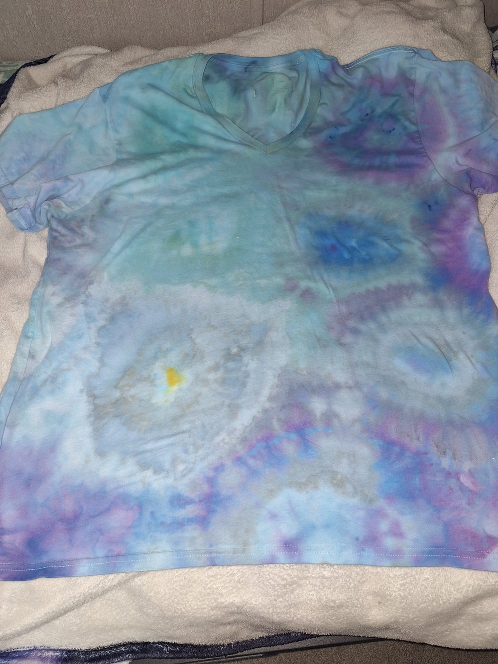 Image of 2xl partial geode pattern