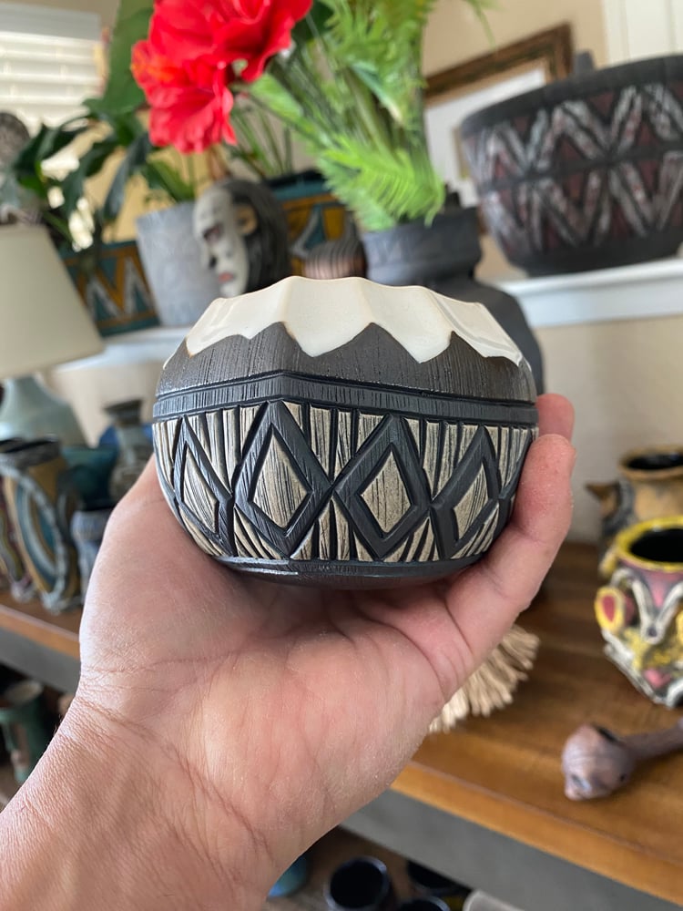 Image of 12 oz Fijian Tapa Inspired Coconut Mug (r) - US Shipping Included 