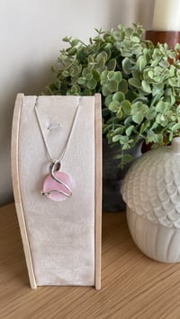 Pastel Pink Mother of Pearl Wrap N/Lace