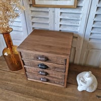 Image 2 of ANCIEN MEUBLE D'ATELIER 4 TIROIRS