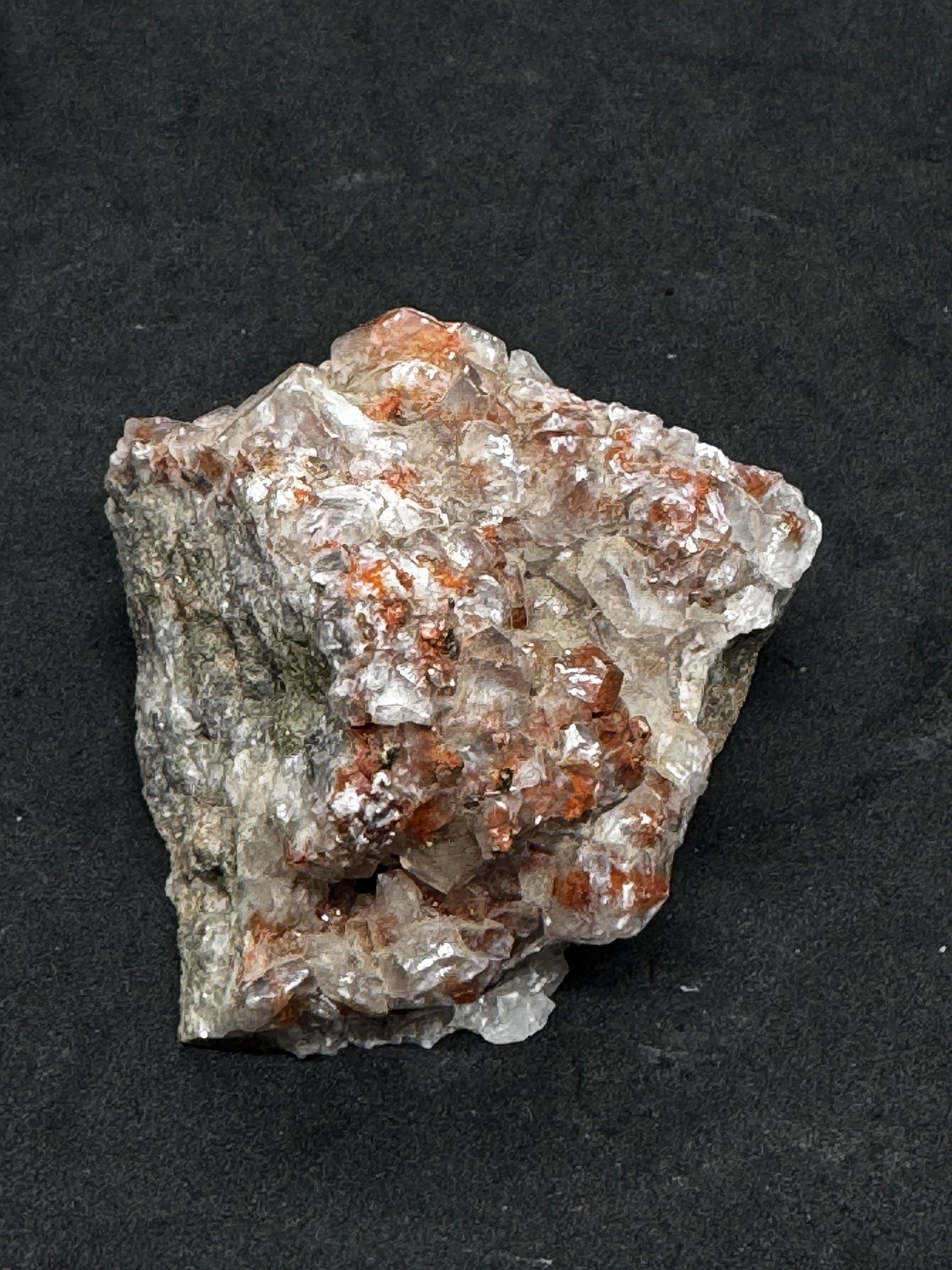 Image of Spessartite garnet on quartz