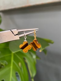 Image 1 of Tigers Eye Clover Charms