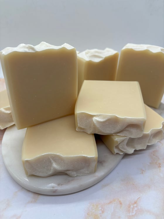Image of White Tea & Pear Goats Milk